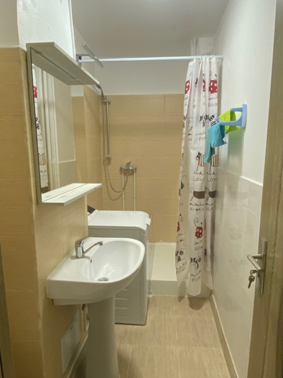 Garsoniera Prundu depou, mobilata si utilata, 1000 ron