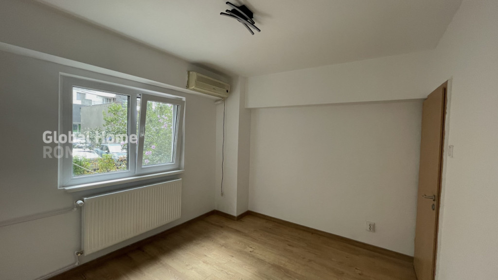 Apartament - 3 Camere + 2 Bai | Loc Parcare + Parter
