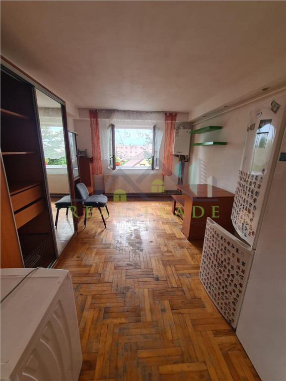 Garsoniera mobilata zona Uzina 2