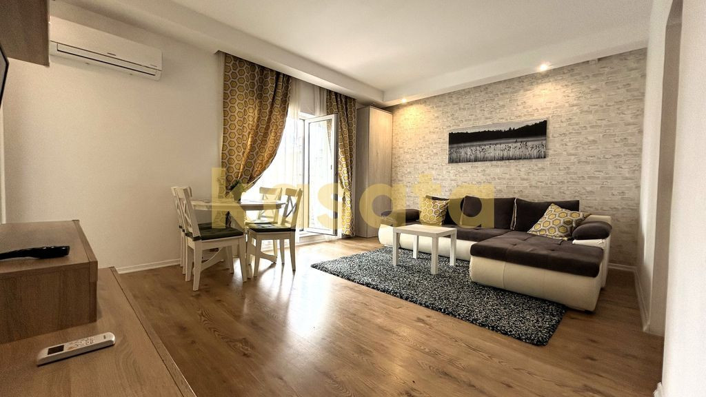 2 camere I Cosmopolis I 50 mp utili I etaj 3 I mobilat si...