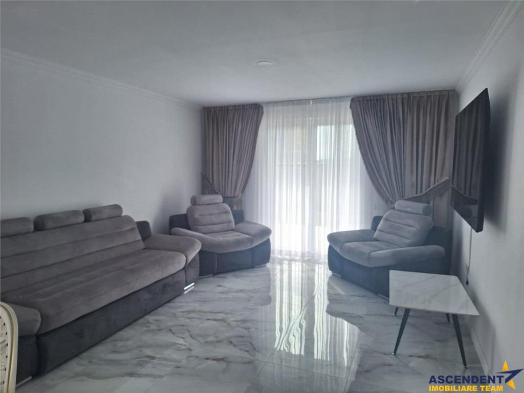 Duplex de inchiriat,cu terasa si loc parcare, Sanpetru, Bras