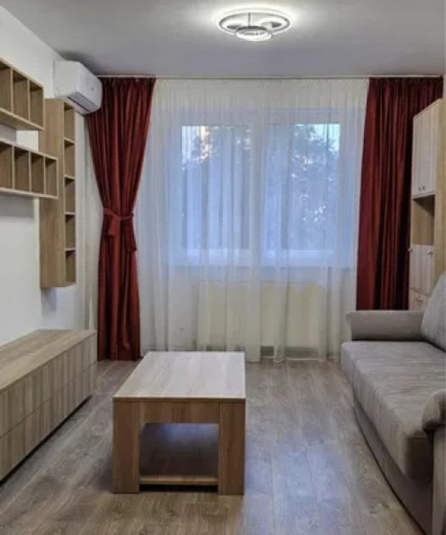Apartament 2 camere 55 mp, etajul 2, zona Calea Bucuresti