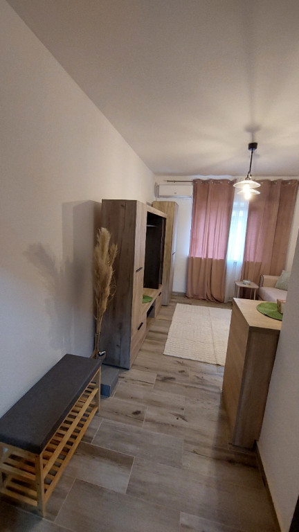 Garsoniera zona dambovita