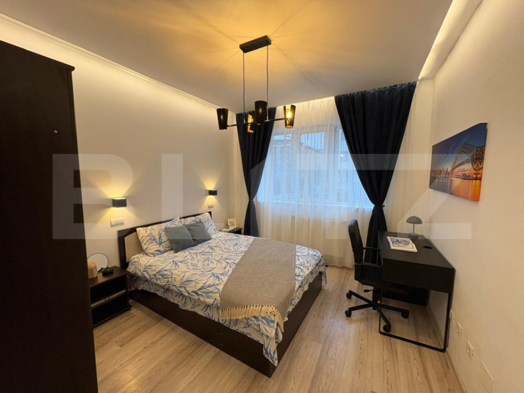 Apartament 3 camere, semidecomandat, modern, zona FSEGA