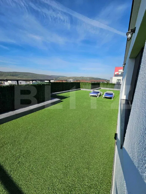 Apartament 2 camere, 53,5 mp, tip penthouse, terasa de 80 mp