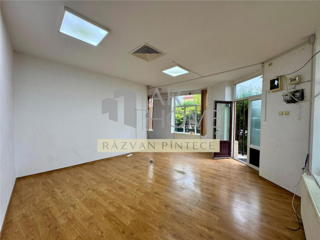 Spatiu birouri, 71 mp, parter, central, Ploiesti