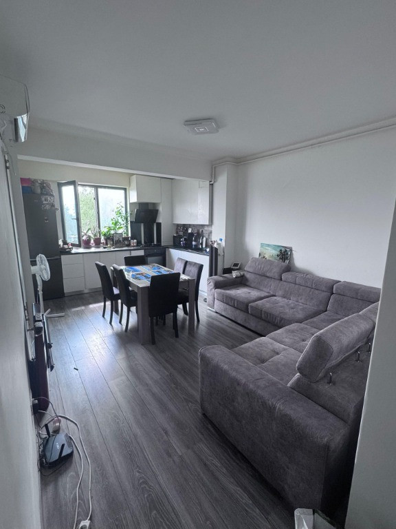 Metrou Berceni-apartament 2 camere +parcare