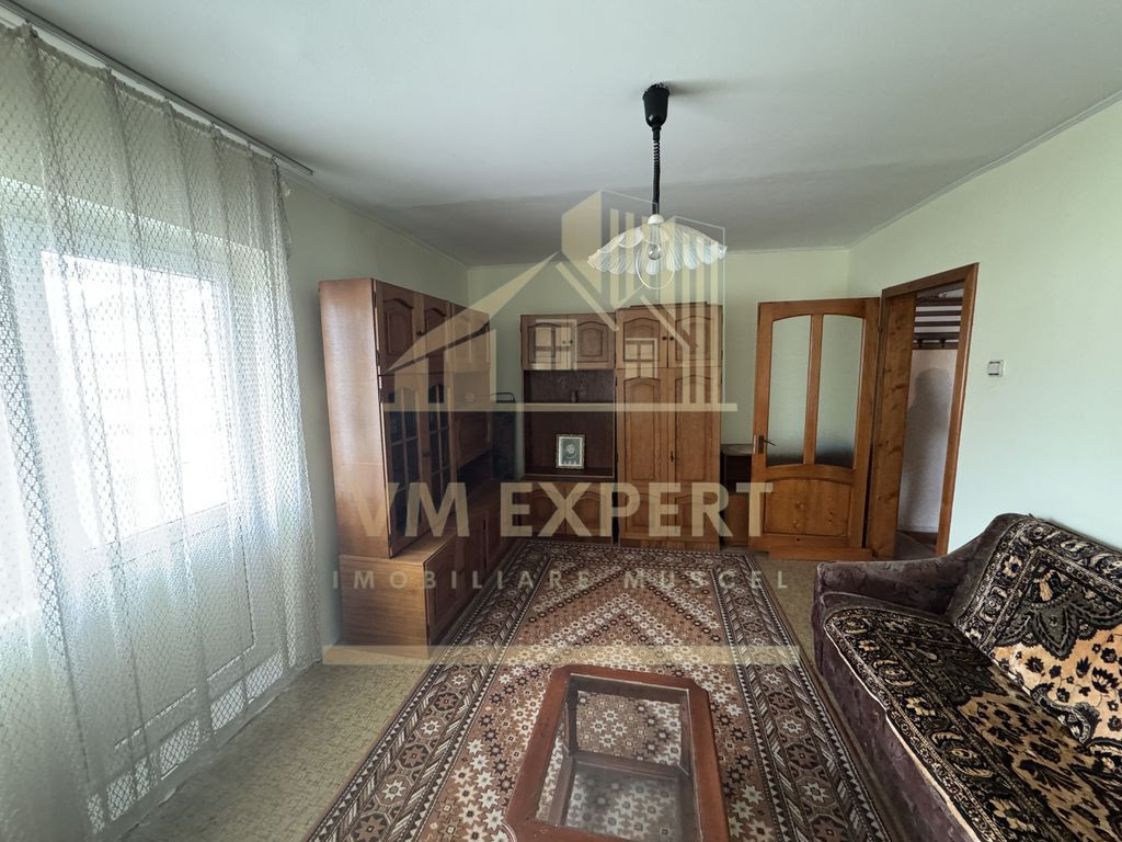 APARTAMENT 2 CAMERE 2 BALCOANE ETAJ 4 GRUI CAMPULUNG