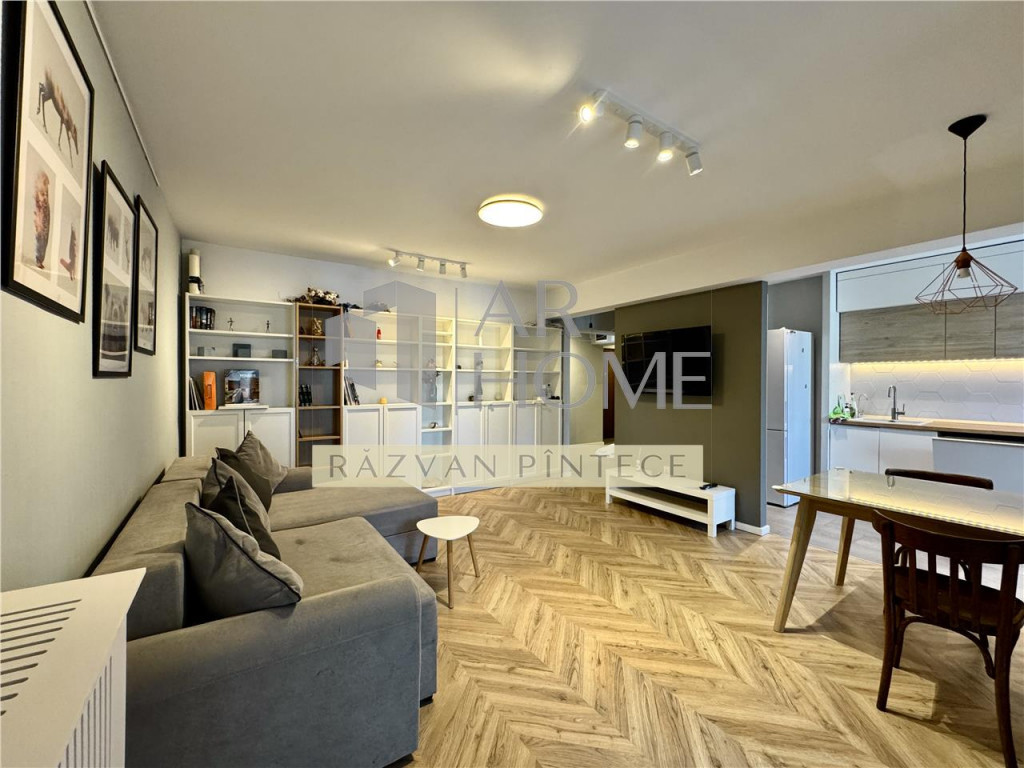 Apartament 3 camere de lux, renovat complet, ultracentral,