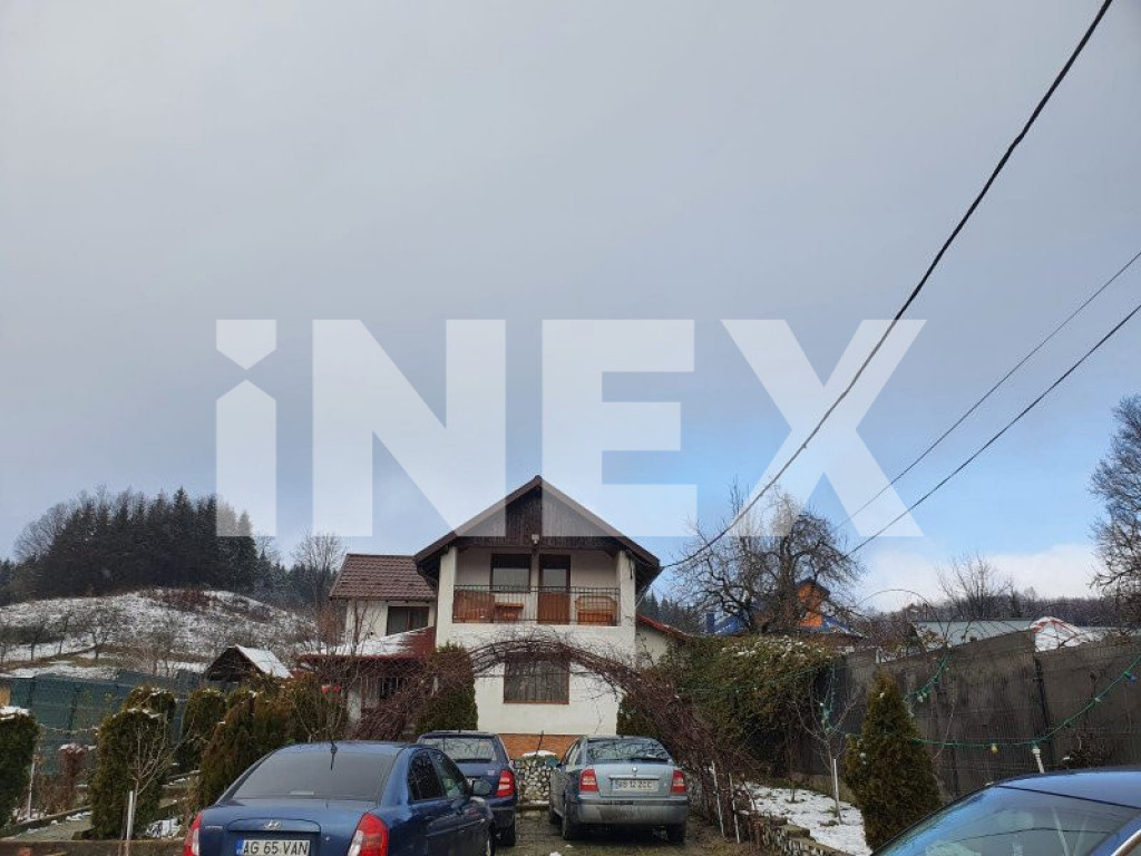 Casă la Padure cu 6 camere de vânzare – Curtea de Argeș