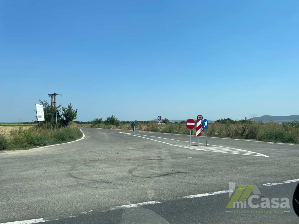 Teren 17215mp Isaccea jud.Tulcea Reducere preț 10% până la 30.09.2025