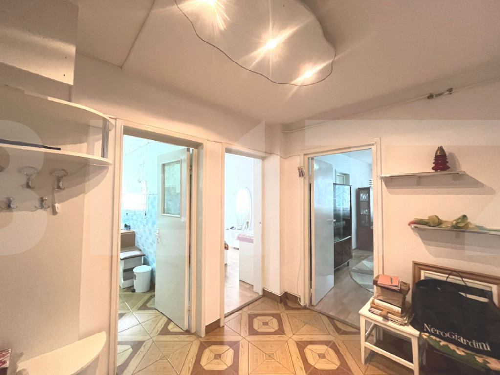 Apartament cu 3 camere decomandat – zonă centrala si lini