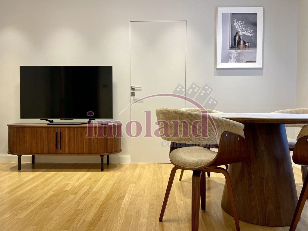 Vanzare apartament premium 2025, 3 cam in VILA | 81 mp | ...
