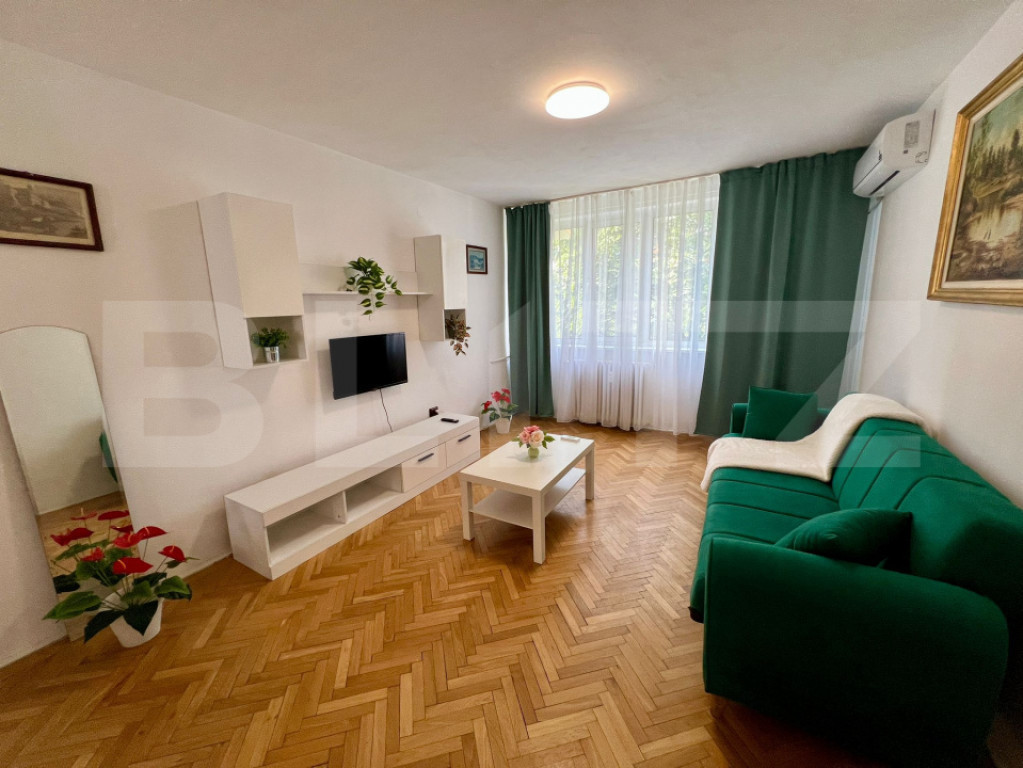 Apartament 3 camere, 70 mp, zona Calea Bucuresti