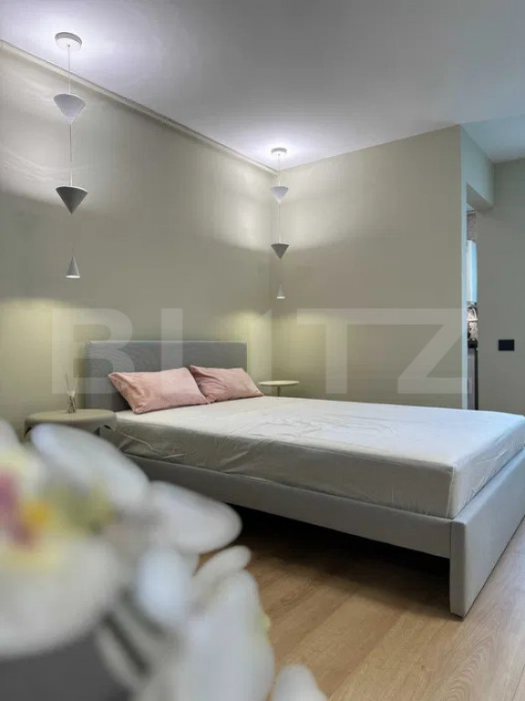 Garsonieră modernă, 30 mp, cu priveliste, la etajul 9, zon