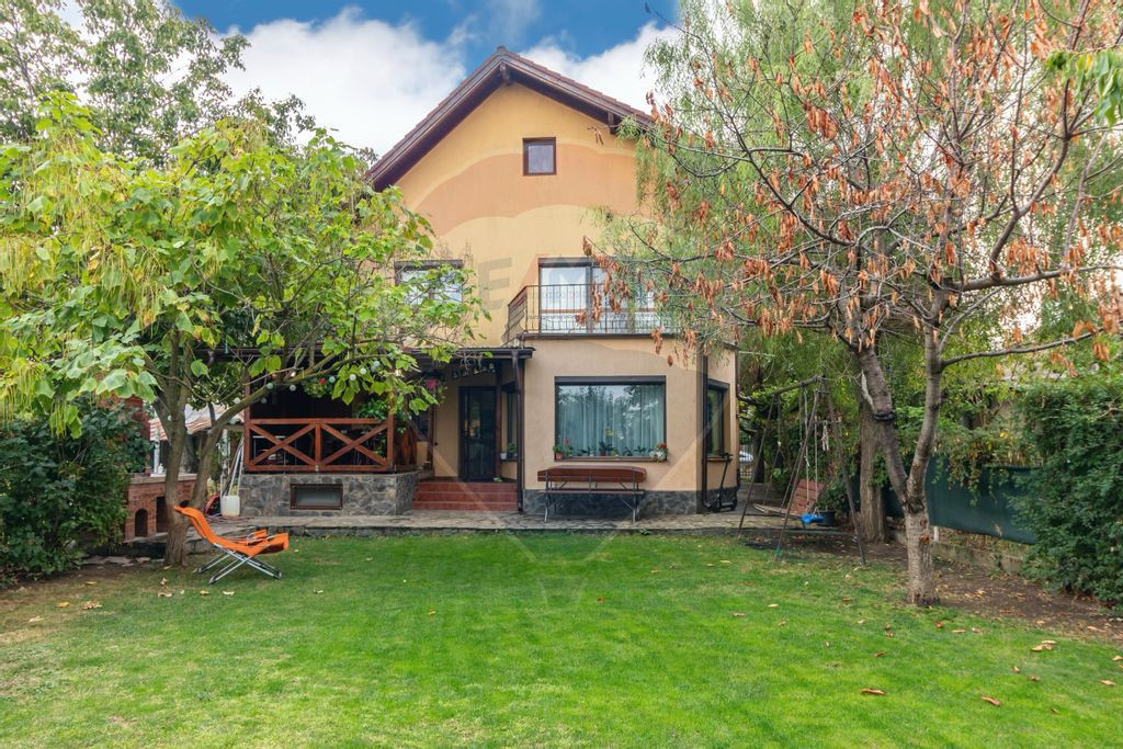 Casă / Vilă în Buftea, toate utilitatile, langa lac, a...