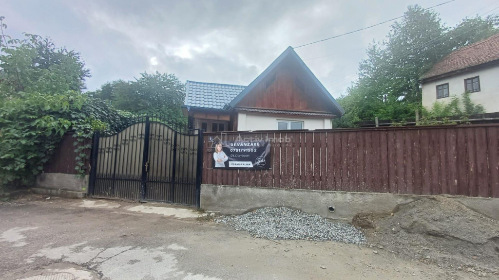 Casa de in Saliste aproape de Transalpina