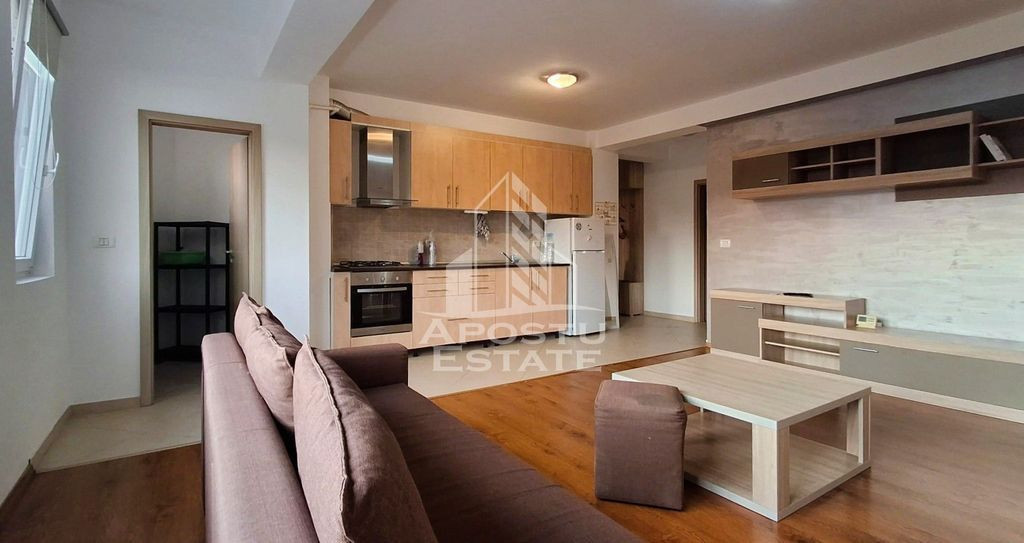 Apartament cu 3 camere de inchiriat in zona Garii