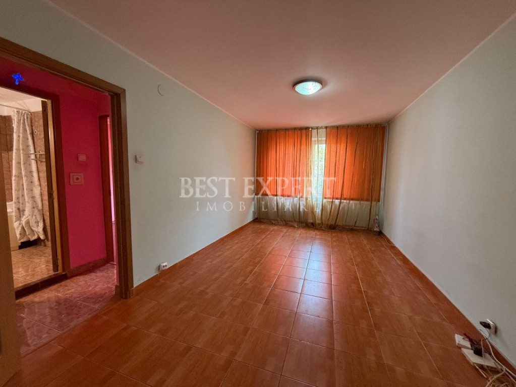 3 camere Ideal Familie-Acces rapid STB-Zona Linistita