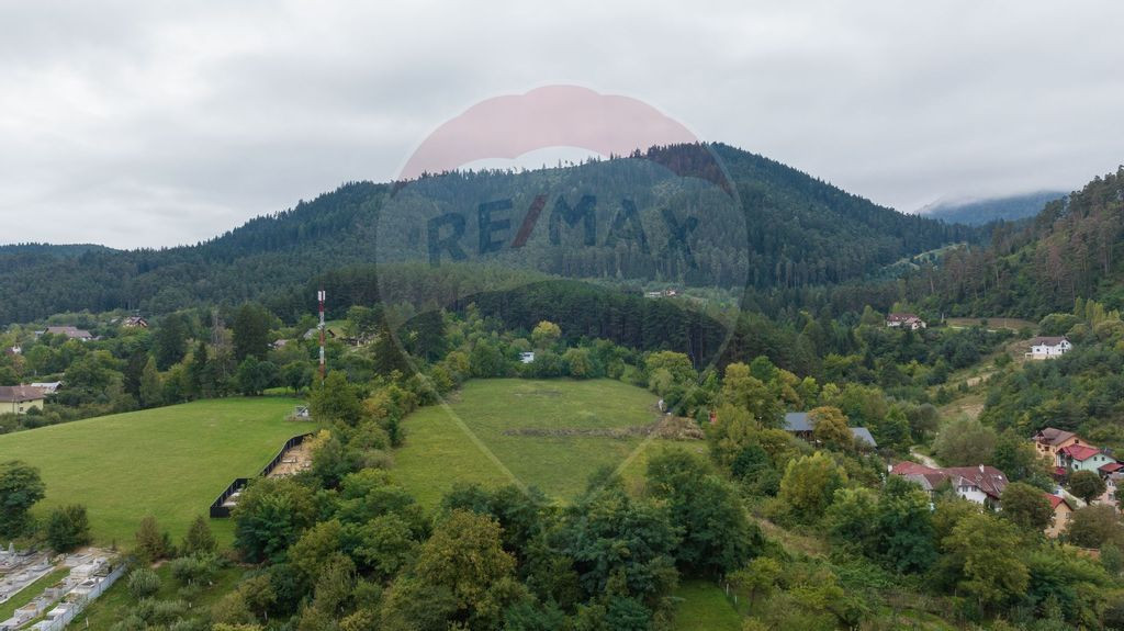 Proiect autorizat (AC) pentru constructia a 6 vile indivi...