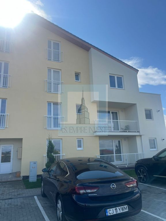 De inchiriat apartament pet friendly, 3 camere/ zona Sanp...