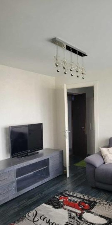 Tineretului sincai etaj 6