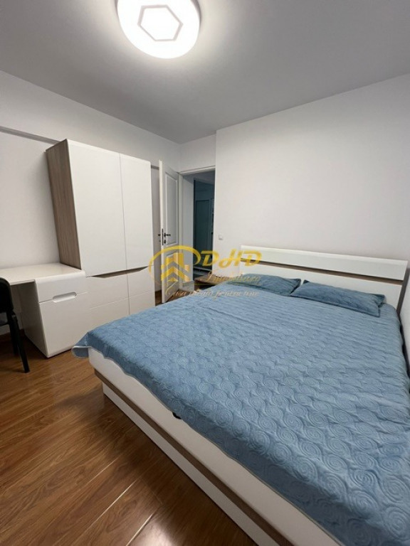 Ap. 2 cam decomandat Palas, renovat, centrală, AC