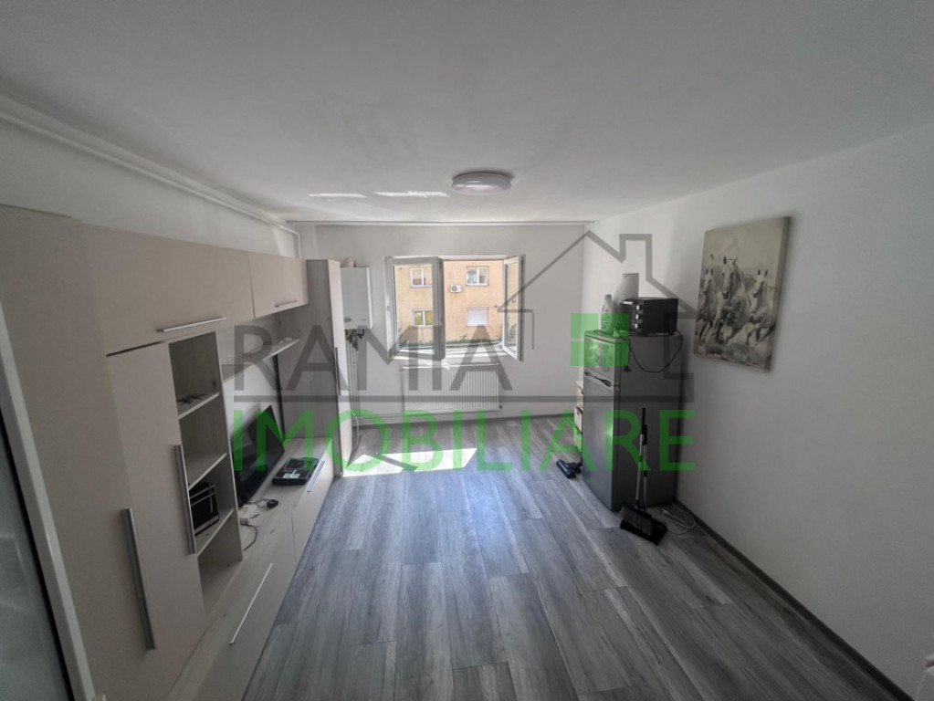 Garsonieră mobilată și utilată – 13 decembrie