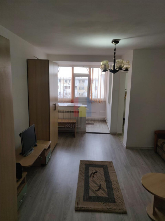 Inchiriez Garsoniera Hipodrom, mobilata si utilata, renovata