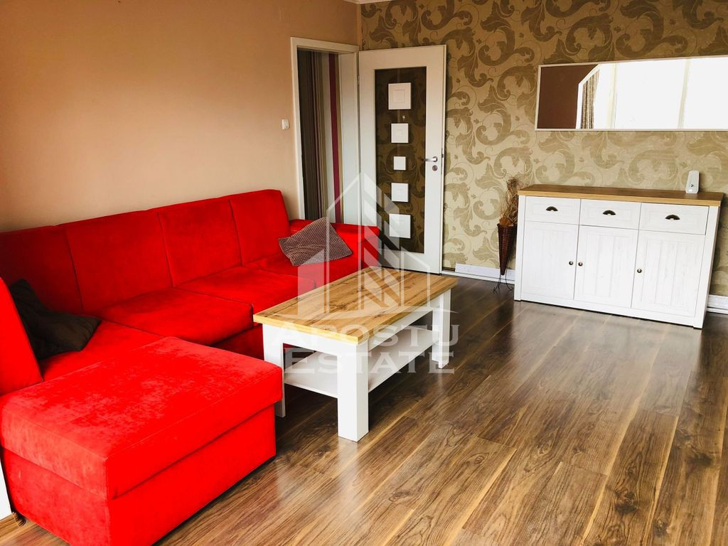 Apartament cu 3 camere in complex