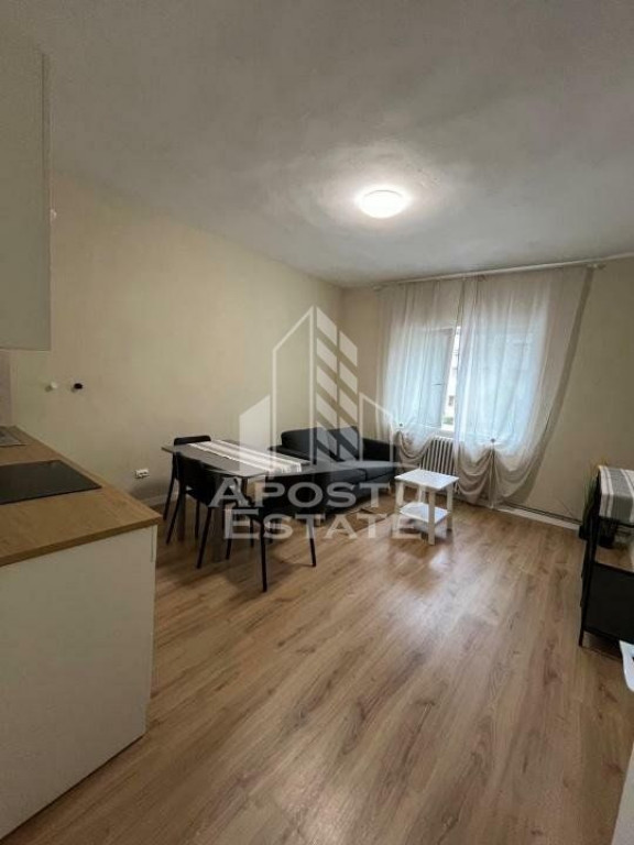 Apartament la casa 2 camere, 45 mp, parter, Girocului, pe...