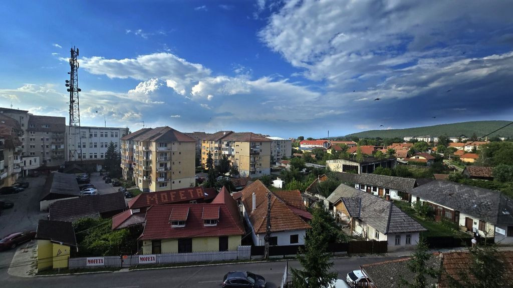Apartament 2 camere, 43mp,decomandat,ultracentral,Covasna