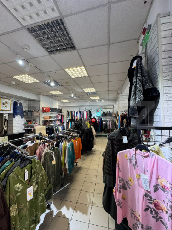 Spatiul comercial de inchiriat 110 mp - Calea Mosilor