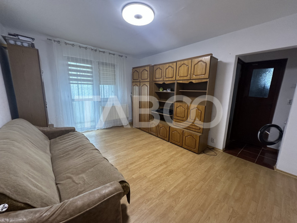 Apartament 2 camere etaj 2 mobilat si utilat zona Tudor Vlad