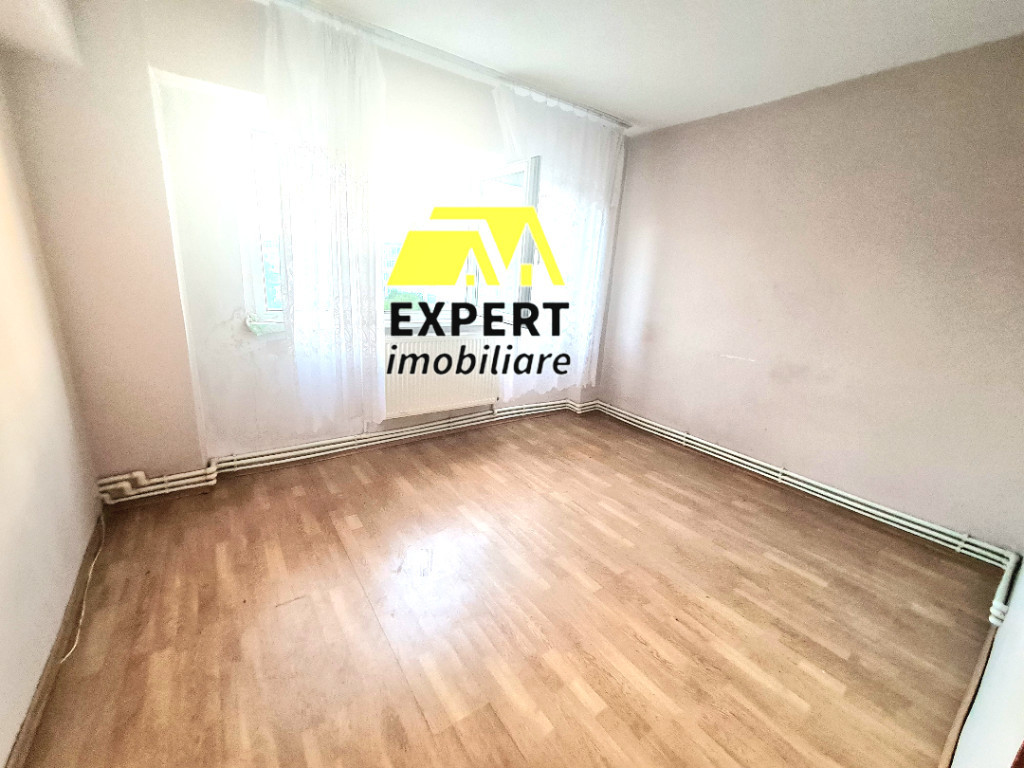 2 camere Radu Negru sup 57 mp