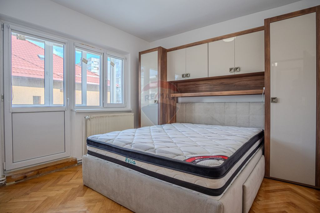 Apartament modern de închiriat | 4 camere-Scriitorilor |...