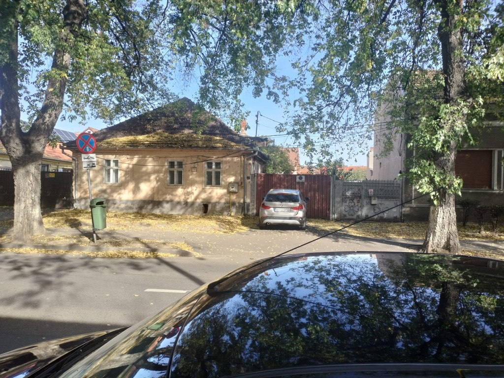 ULTRACENTRAL ORADEA - casa de vanzare