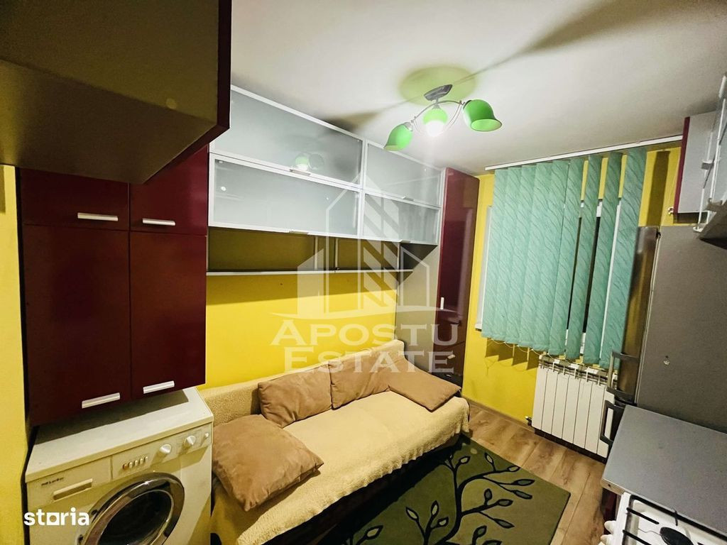 Apartament cu o camera , zona Dacia