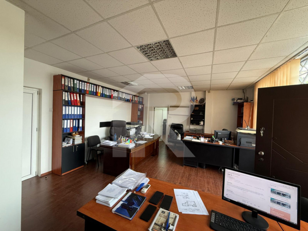 Spatiu Comercial , zona Giurgiului pe Strada Toporasi !