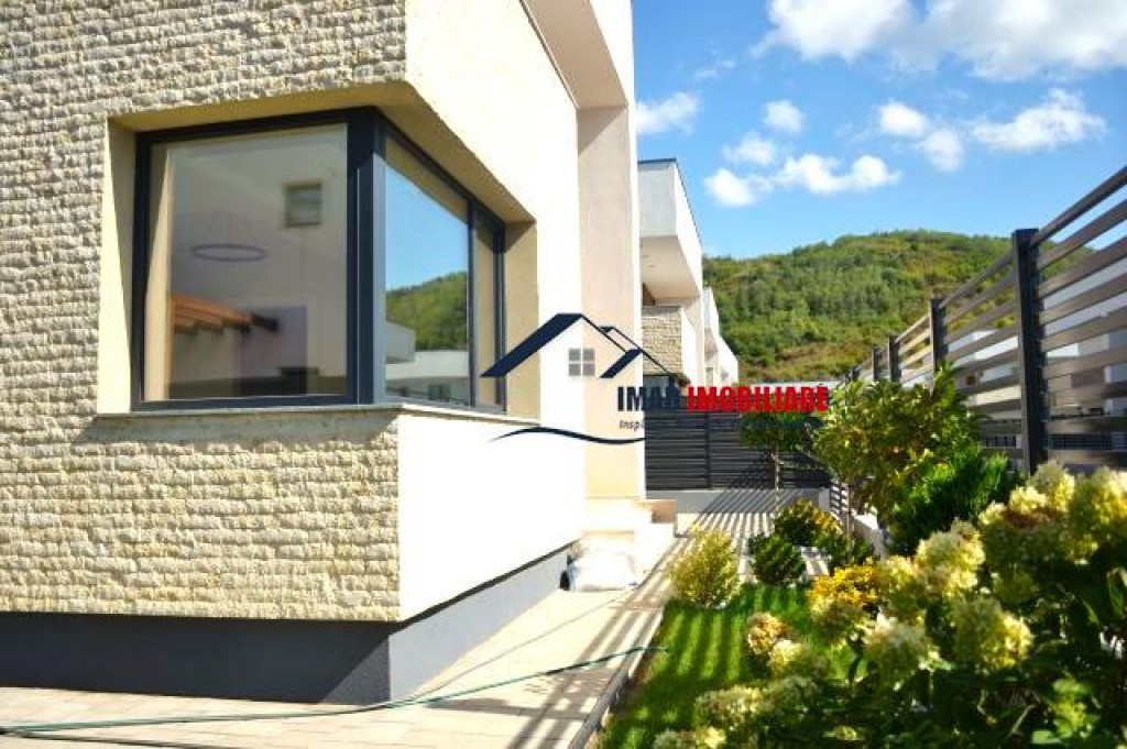 Reducere reala! Economisesti 13000 Euro la aceasta Vila Supe