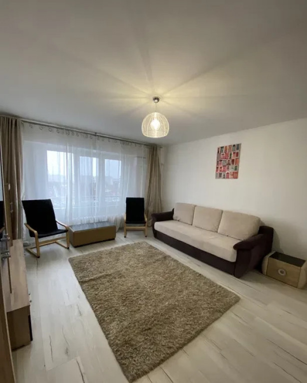 Garsoniera-Piata Alba Iulia, Burebista