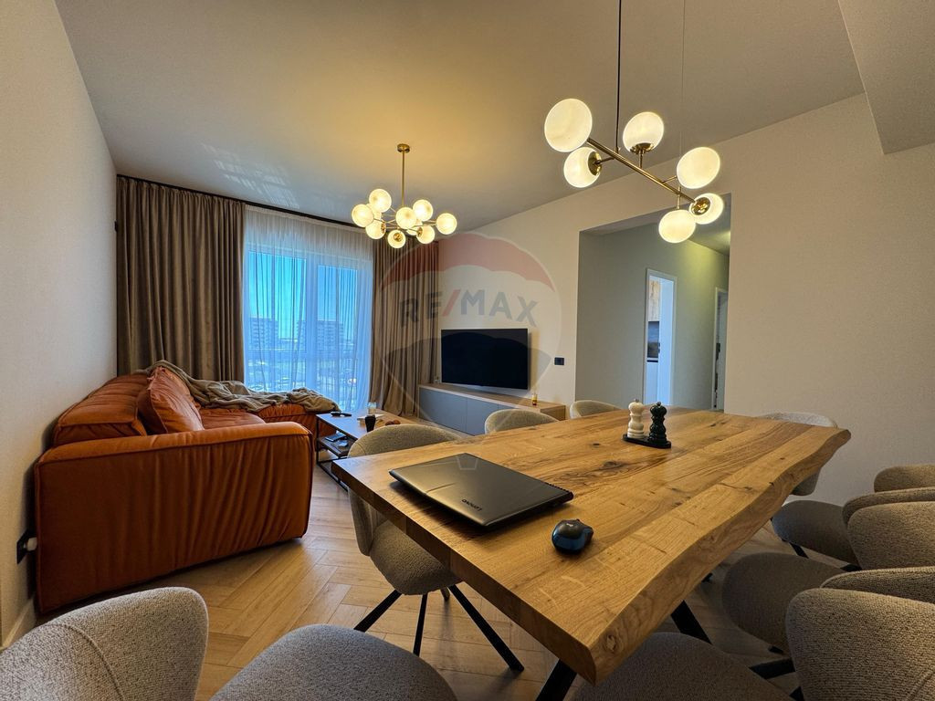 Vanzare STUDIO-DEZVOLTATOR