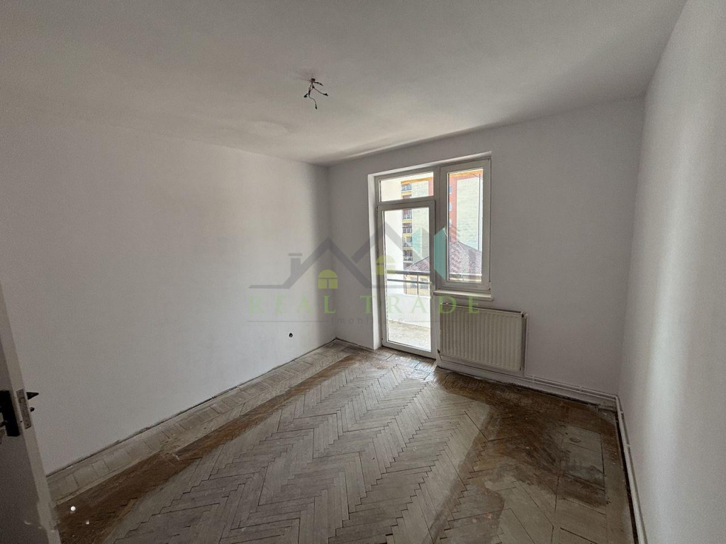 Apartament 2 camere zona Blumana