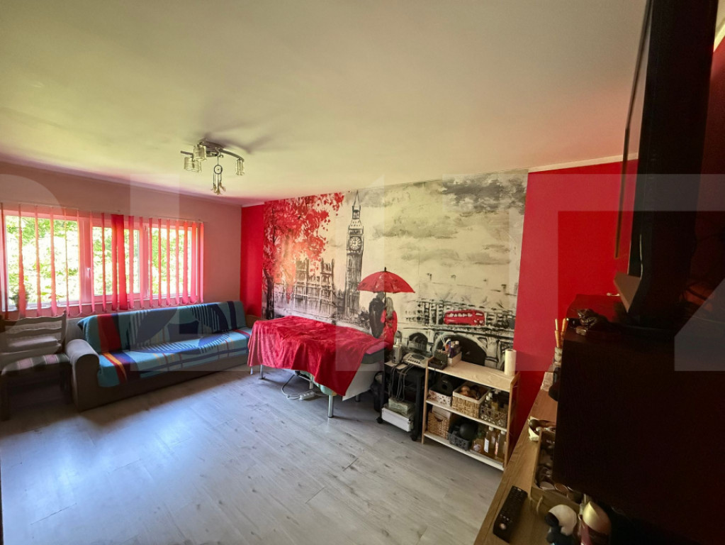 Apartament 3 camere decomandat – Central Dorohoi – Etaj