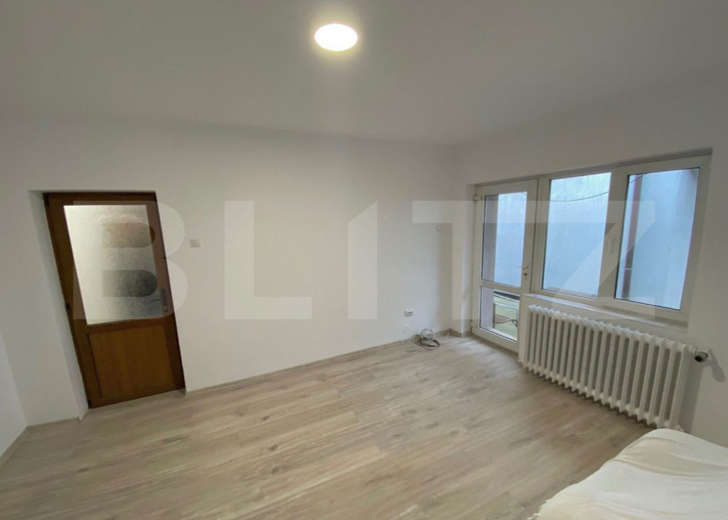 Casa 3 camere, 80 mp, Zona Nicolina