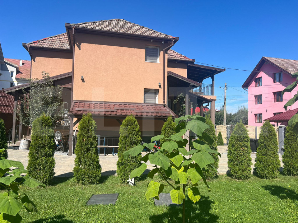 Casă ideală pentru familie – 300 mp utili, 830 mp teren