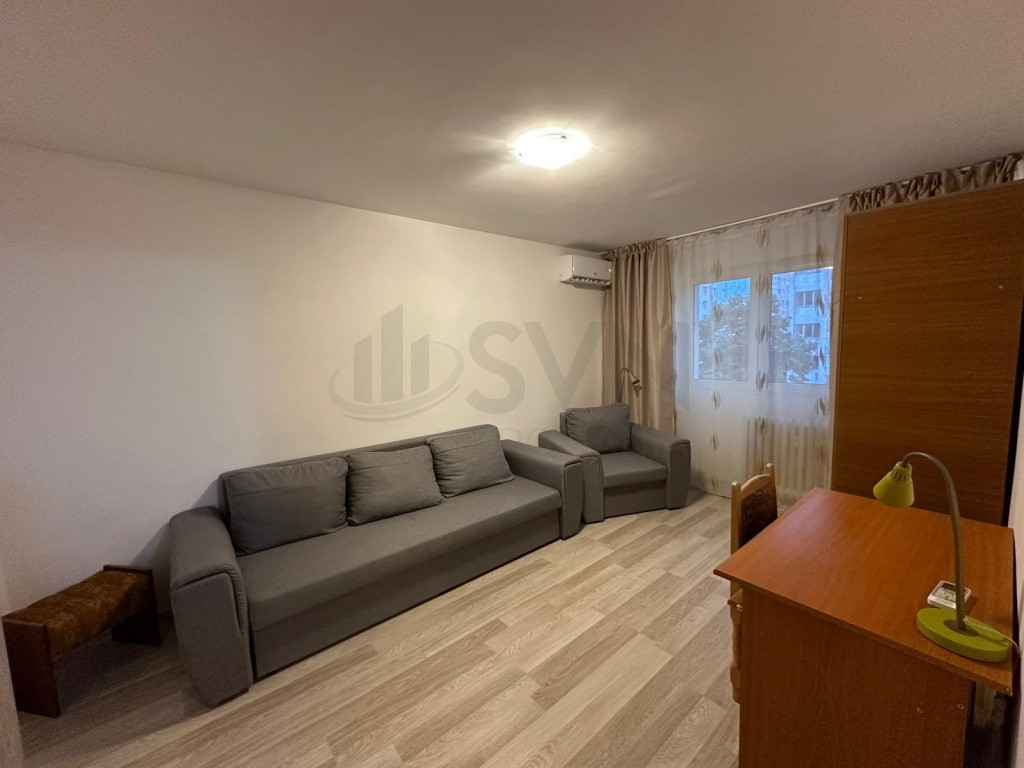 Garsoniera Titan Metrou Mobilata