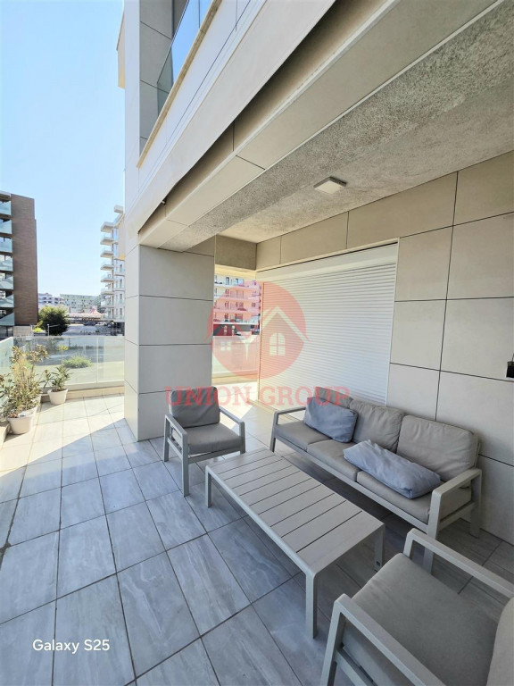 Apartment 2 Camere cu Terasa Spectaculoasa si Vedere Frontal