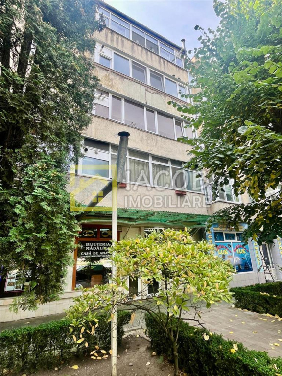Apartament 3 CD, et.2, Comanesti, jud. Bacau