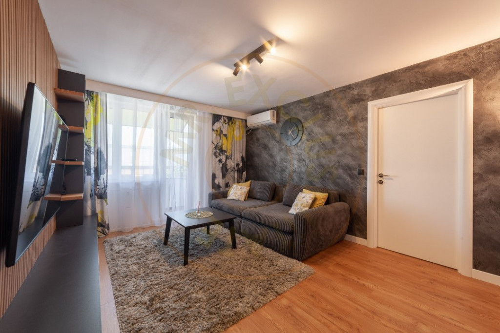 Inchiriere apartament 2 camere Pitesti ultracentral, langa P